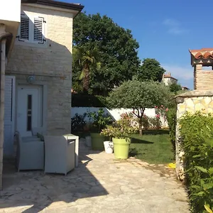 https://casa-julia.in-istria.net